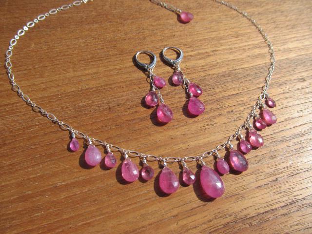 Pink SRI LANKA SAPPHIRE faceted briolette beads Sterling Silver necklace & earrings set