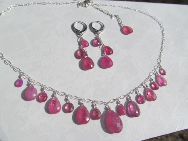 Pink SRI LANKA SAPPHIRE faceted briolette beads Sterling Silver necklace & earrings set