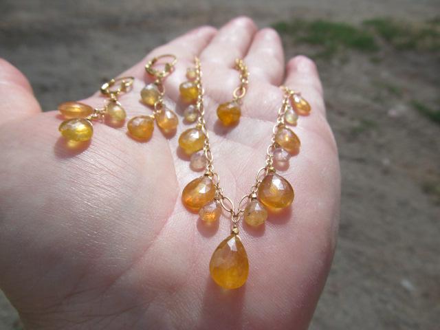Sri Lanka PADPARADSCHA SAPPHIRE faceted briolette beads 14k Gold filled necklace & earrings set